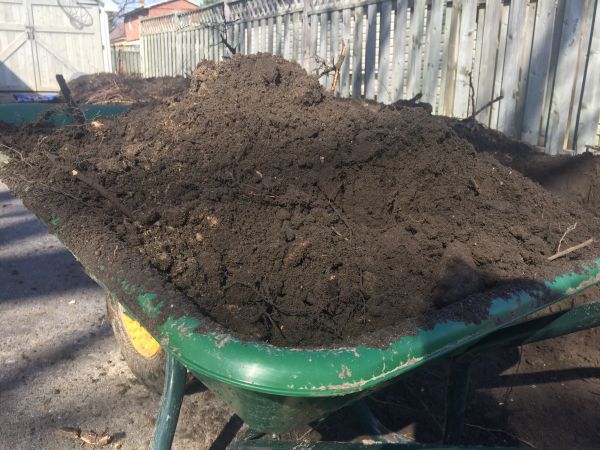Residential Dirt Delivery in Westfield
